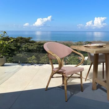 Lot de 2 fauteuils de table en textilène rouge structure en aluminium aspect rotin Amalfi 2