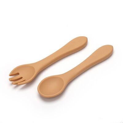 Brown silicone cutlery