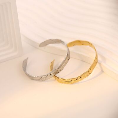 Gold leaf bangle bracelet