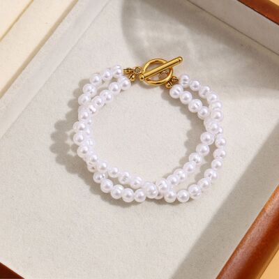 Double pearl bracelet with clasp