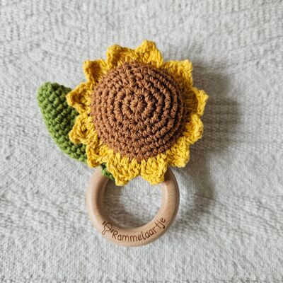 Handgefertigte gehäkelte Rassel - Sonnenblume