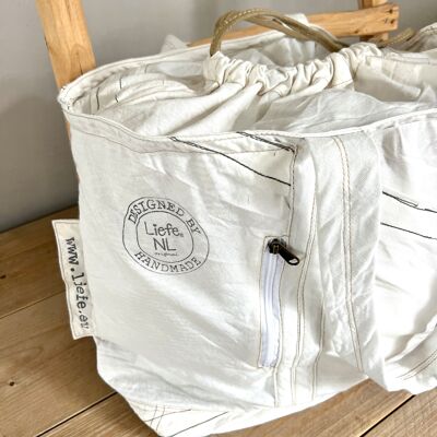 Parachute bag white recycled NEW