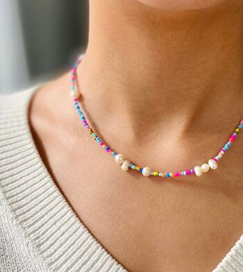 Collier style bohème avec perles d'eau douce multicolores 4