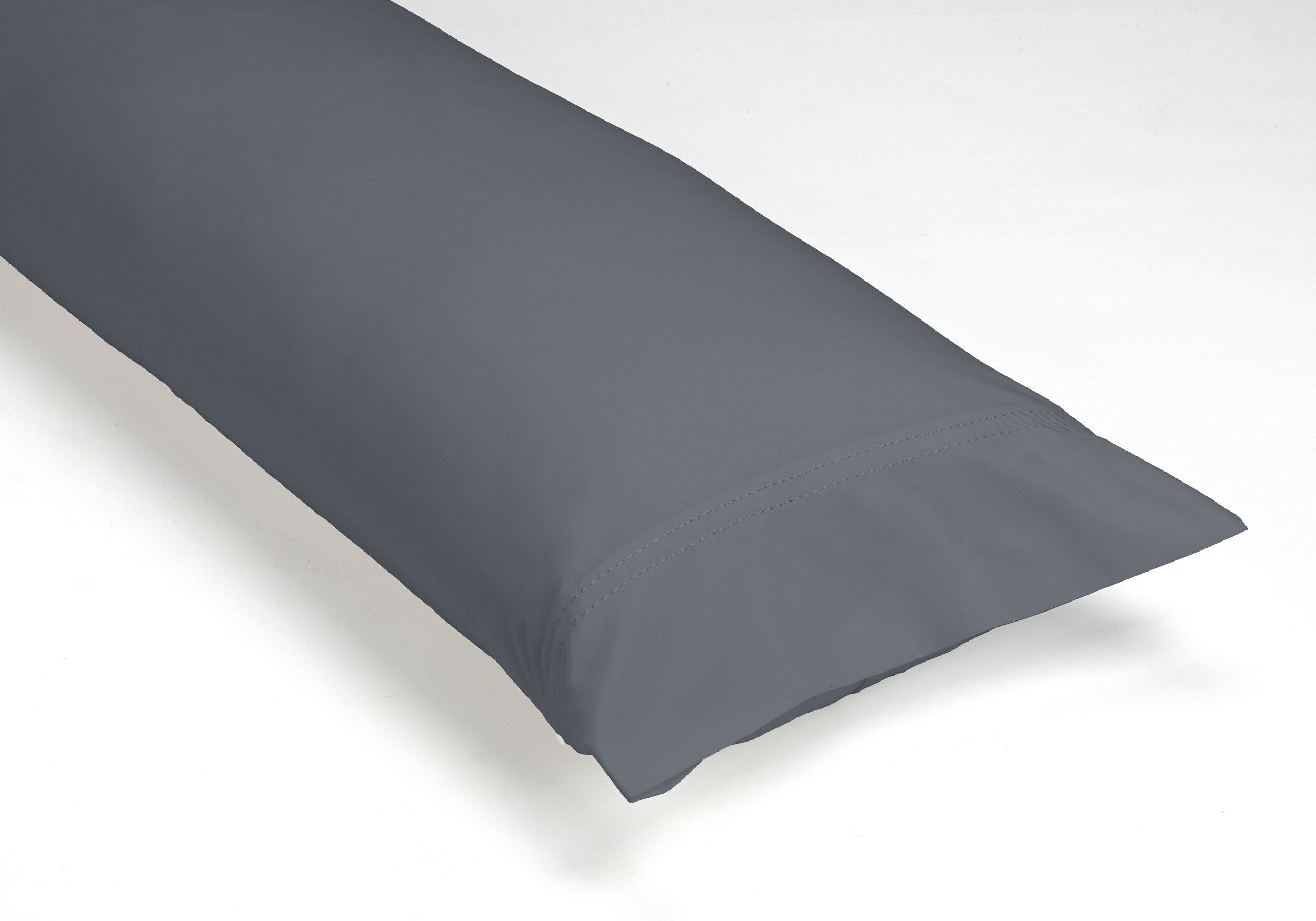 Taie d'oreiller en coton biologique couleur cendre. Finition double couture.