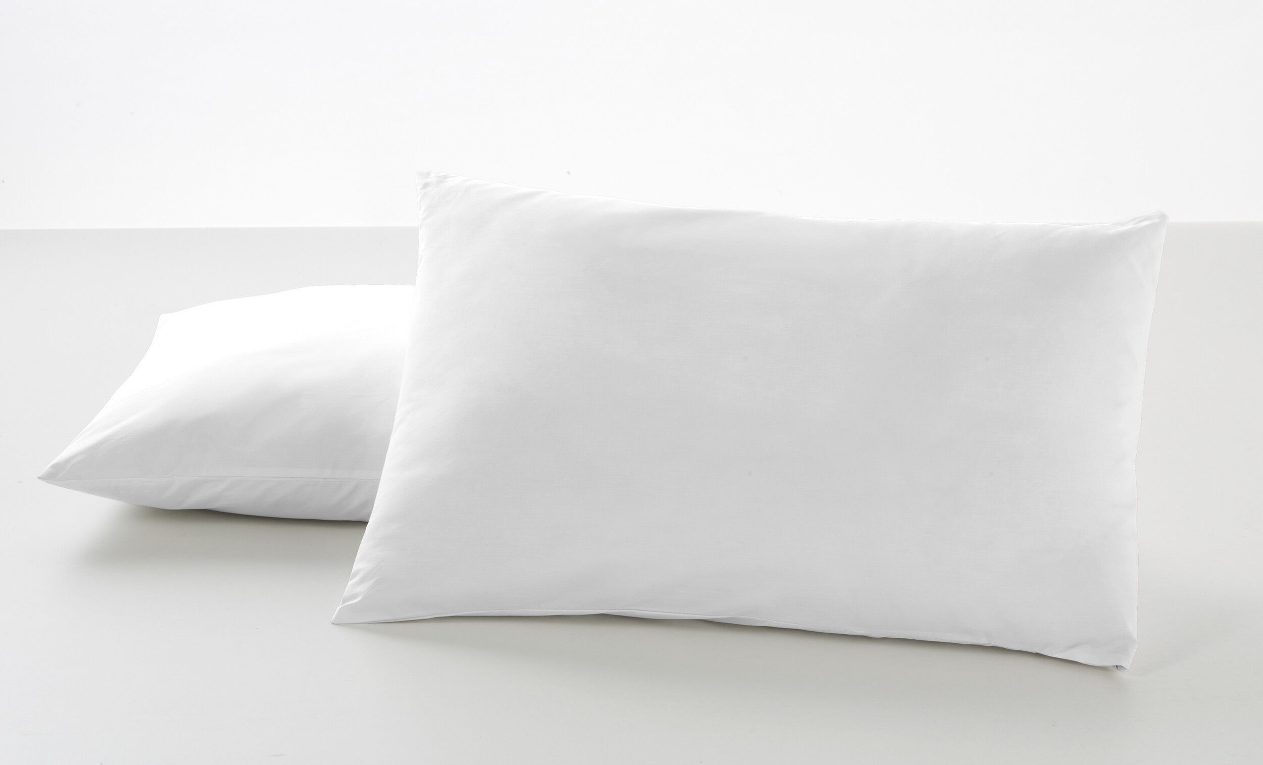 300 thread count satin pillowcase - 50x80 cm - Set of 2 units - 100% cotton - 300 threads. Weight: 118