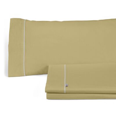 Schlichtes, sandfarbenes Bettlaken-Set.  105 cm breites Bett. 3 Stück