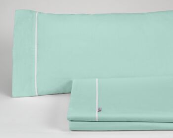 Parure de draps aqua uni - Lit 180 (4 pièces) - 50% coton / 50% polyester - 144 fils. Poids : 115 1