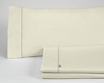 Parure de draps uni crème - Lit 90 (3 pièces) - 50% coton / 50% polyester - 144 fils. Poids : 115 1