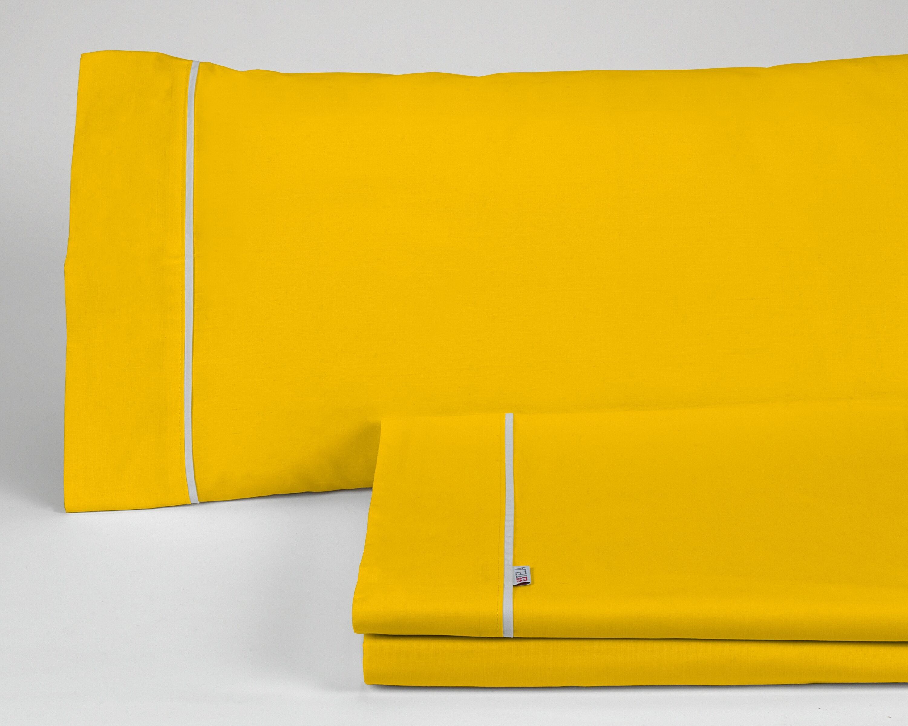 Set lenzuola tinta unita senape - letto 105 (3 pezzi) - 50% cotone / 50% poliestere - 144 fili. Peso: 115