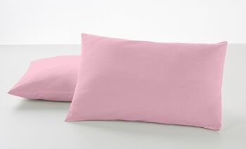 Lot de deux taies d'oreiller rose - 50x80 cm - 50% coton / 50% polyester - 144 fils - Housse et fermeture à rabat. Poids : 115