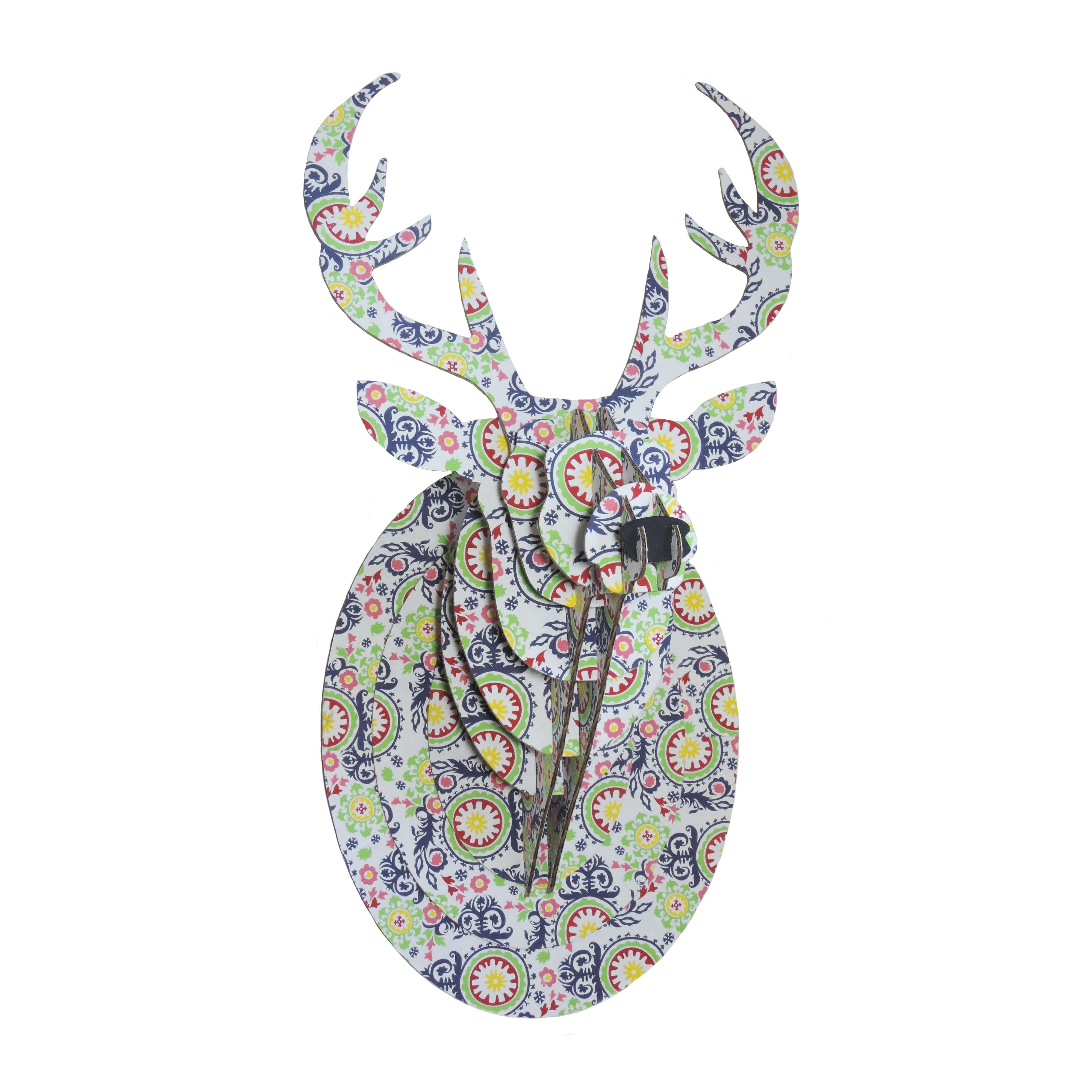 Trofeo di cervo in cartone Decorazione murale con testa di cervo della Boemia