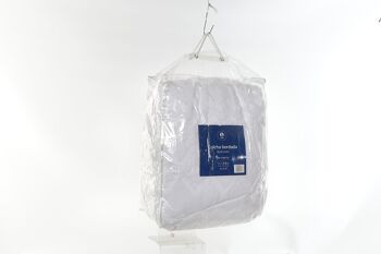 COUVRE-LIT POLYESTER 180X260 REMBOURRAGE 150 G/M². BLANC TX213576 3