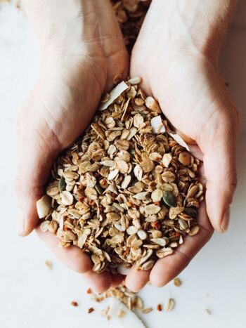 GRANOLA CROQUANT AU GÂTEAU AUX CAROTTES 4