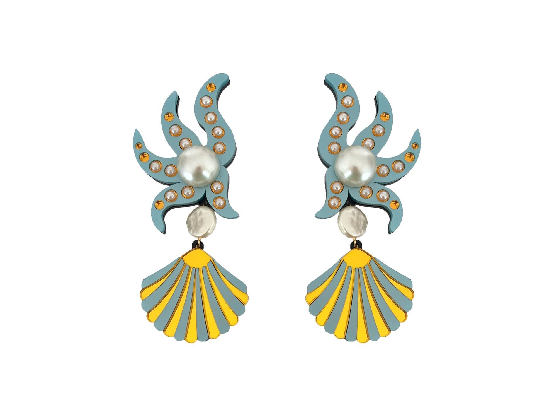 OHRRINGE AUS MUSCHELN UND SEESTERN