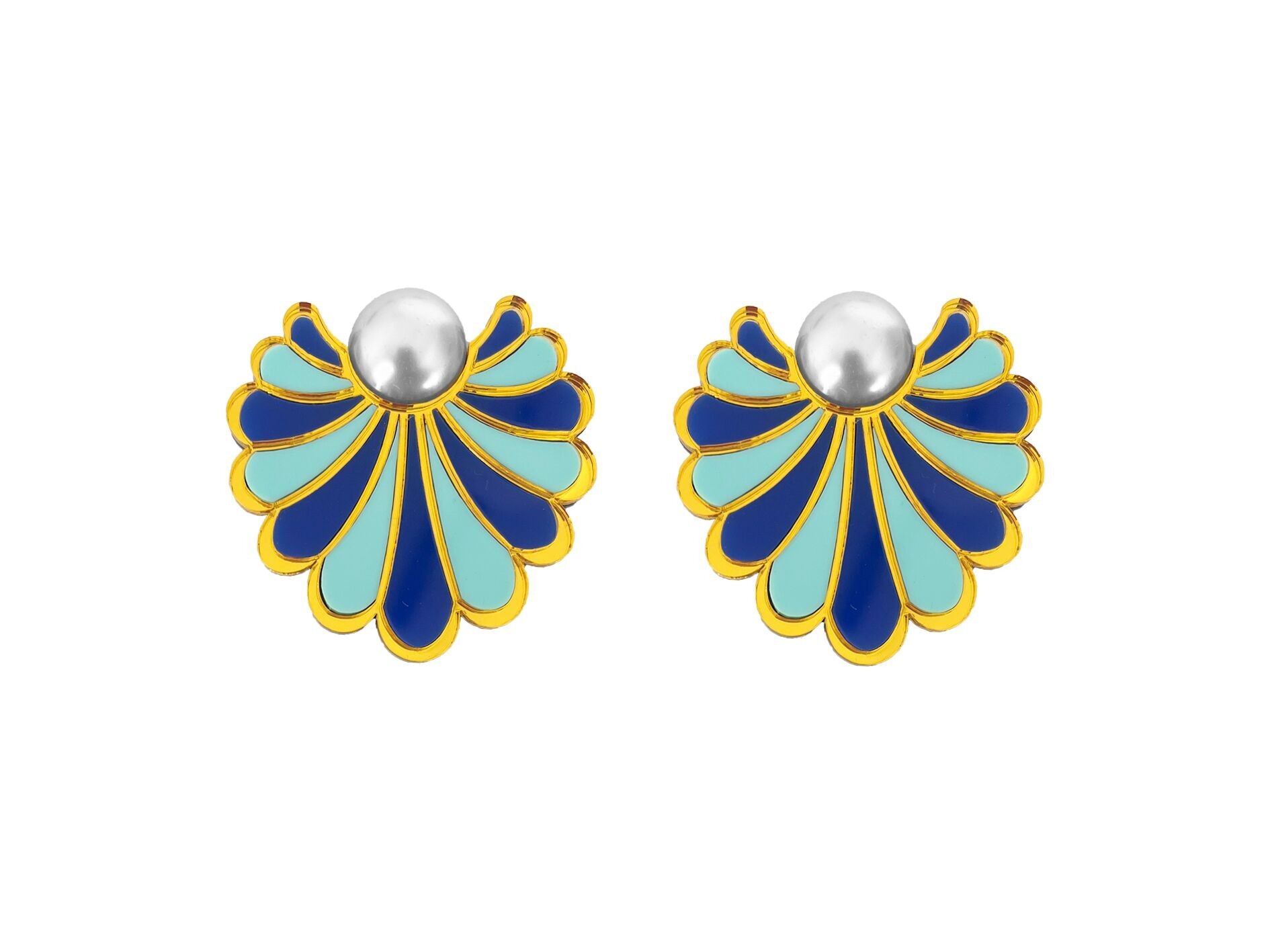 GLI ORECCHINI ATTUALI