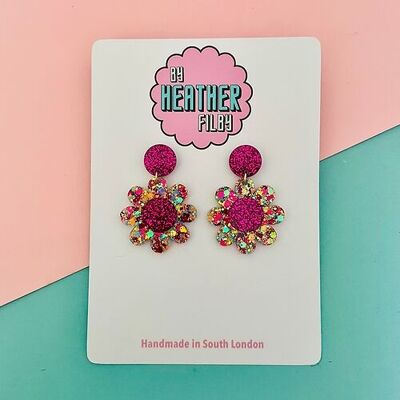 Orecchini glitterati con fiori di margherita rosa shocking, lilla e arancione