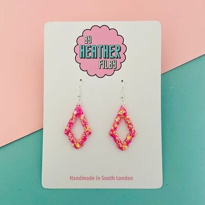 Pendientes de diamantes con purpurina rosa y amarillo