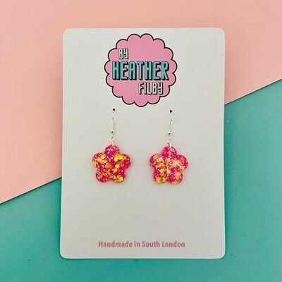 Boucles d'oreilles mini fleurs à paillettes roses et jaunes