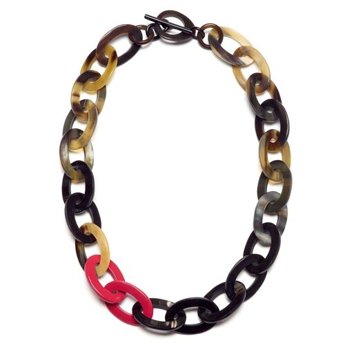 Black natural and Red Mid length oval link necklace