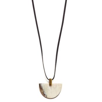 Pendentif corne naturelle blanche & cordon 1