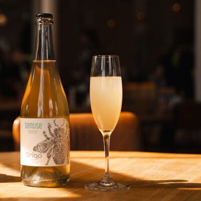 Vino espumoso sin alcohol bajo en azúcar ingredientes totalmente naturales elaborado con miel - Bemuse Origo Brut