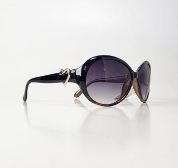 Assortiment de quatre couleurs lunettes de soleil Kost avec coeur sur pattes S9467 2