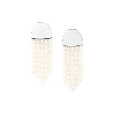 MOONLIGHT post earrings 5 ​​rows of pearls