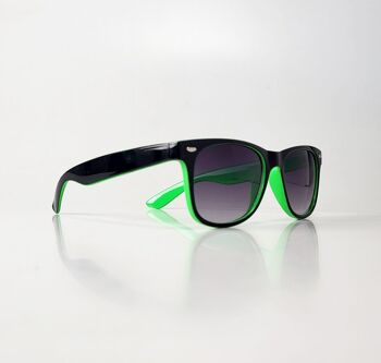 Lunettes de soleil wayfarer TopTen noires/vertes SG14035WFGREEN 1