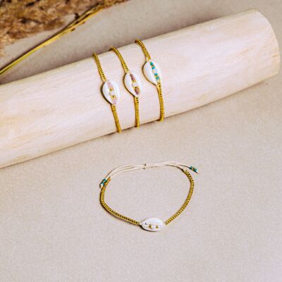 Kauri-Armbänder aus Perlmutt, goldene Perlen B171