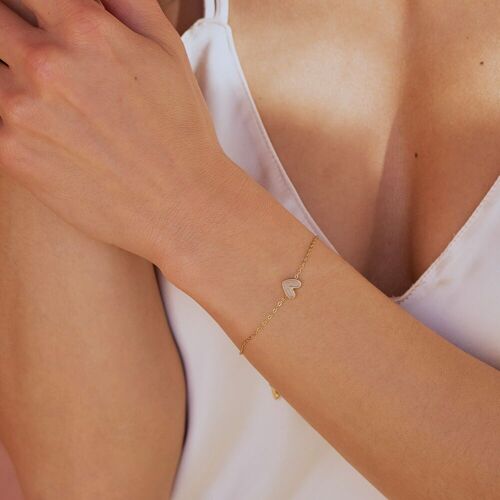 Bracelet Yesenia - petit pendentif coeur en émail coloré