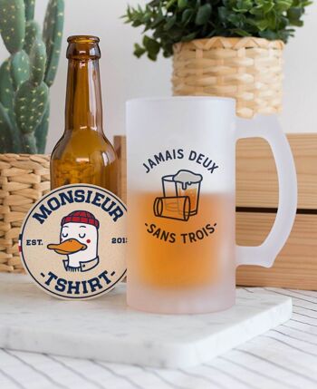 Chope de bière Jamais deux sans trois