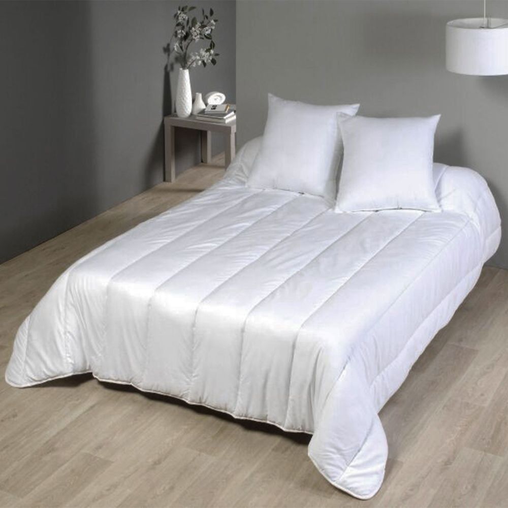 Couette blanche 200x200 cm toutes saisons Made in France