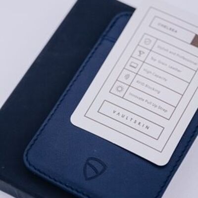 CHELSEA Kartenetui aus Leder mit RFID-Blockierung (Mattblau)