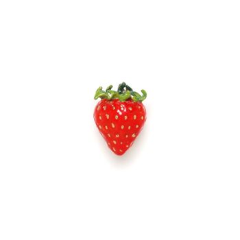 LES ATTACHANTES-SWEET  pin's fraise 1