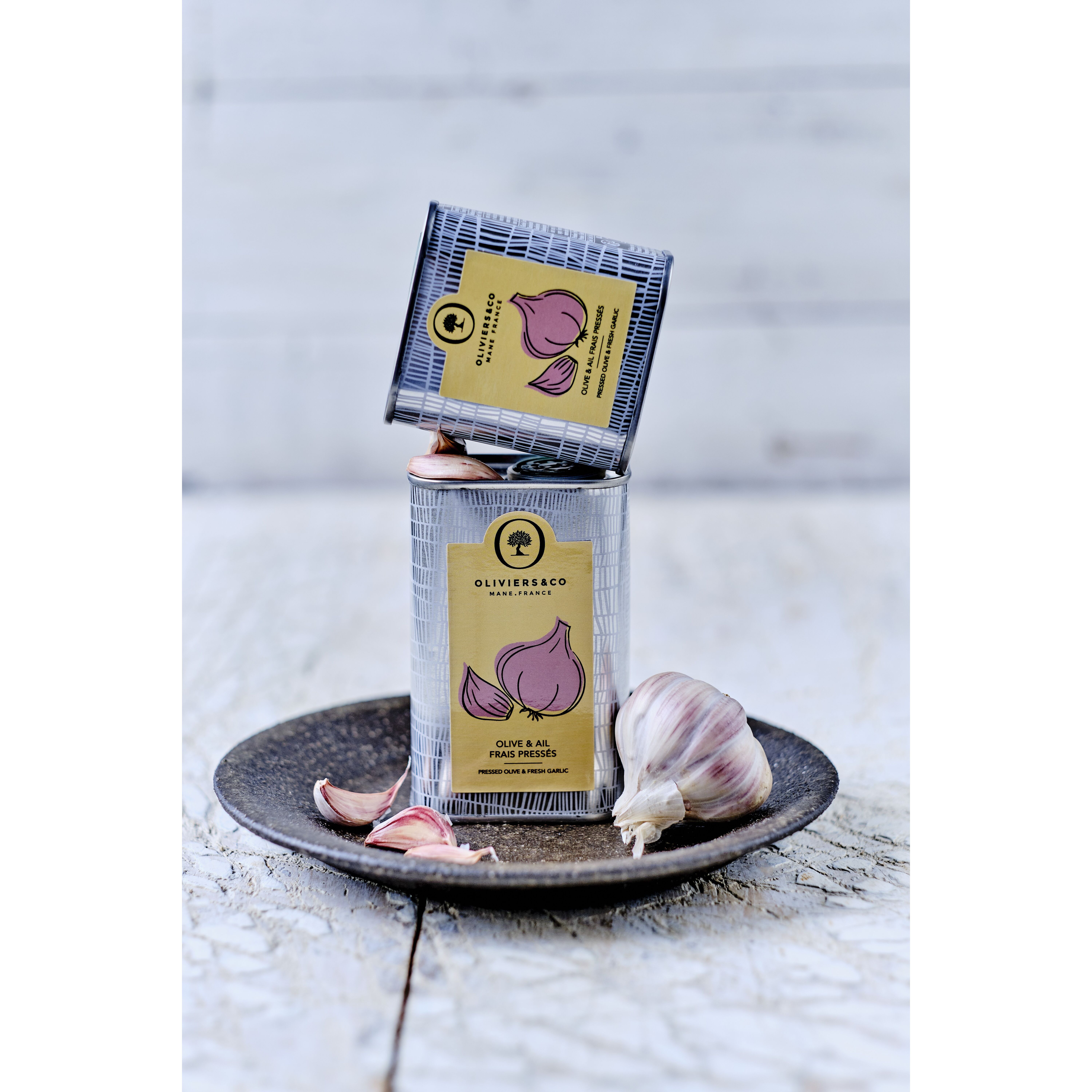 Frisch gepresstes Oliven- und Knoblauch-Aromaöl - 250 ml