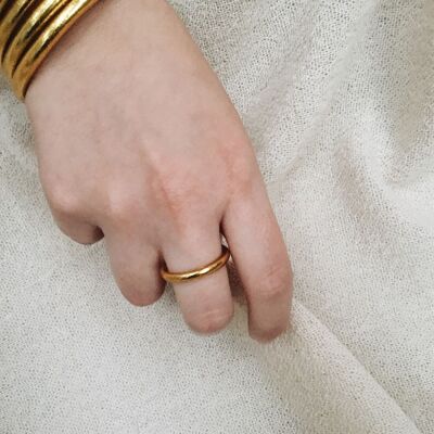 Offizielle Marke – goldener buddhistischer Ring