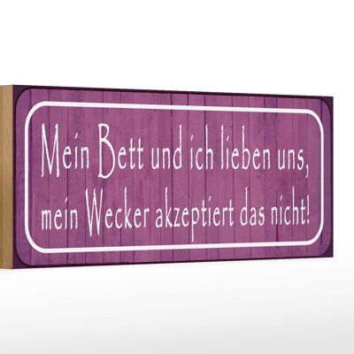 Cartello in legno con scritta 27x10 cm: "Io e il mio letto ci amiamo".