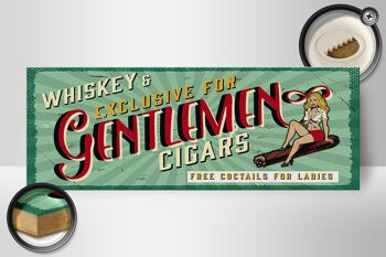 Panneau en bois indiquant Pinup Exclusive Gentleman Whiskey 27x10cm 2