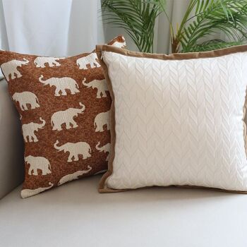 Housse de coussin décorative douce ivoire à motif d'éléphant géométrique Simple et moderne pour canapé 1