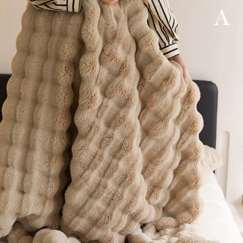 Couverture polaire en fourrure de luxe neutre │ Couvertures super confortables pour le lit │ Couverture d'hiver chaude de haute qualité comme décoration de canapé/canapé 2