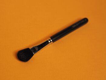 BROSSE KAJAL C01 3