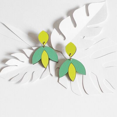 Abstract flower earrings | Flower pendant earrings | Jay Summer Edition Earrings