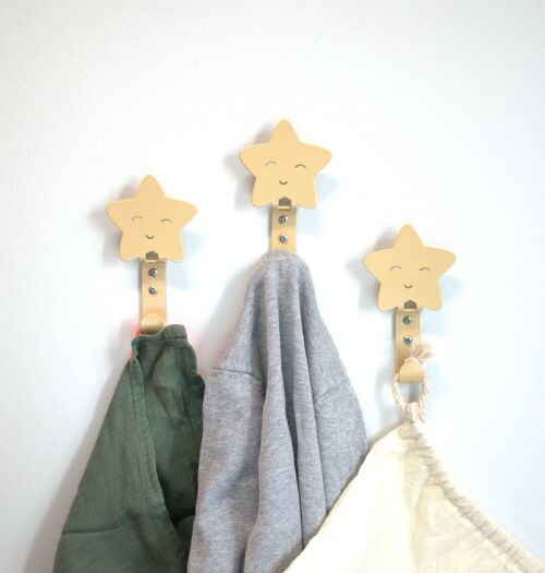 Wall hanger for kids star motif