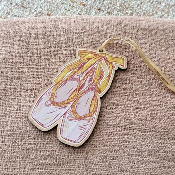 Ballet Slippers Wooden Decoration 3