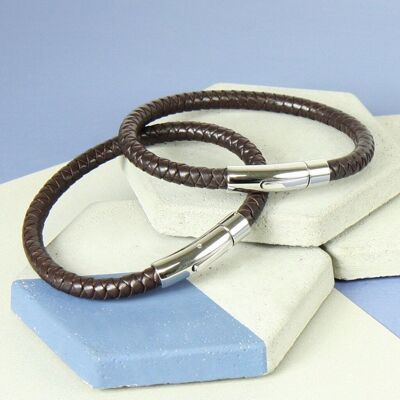 Medium Men's Leather Bracelet in Brown