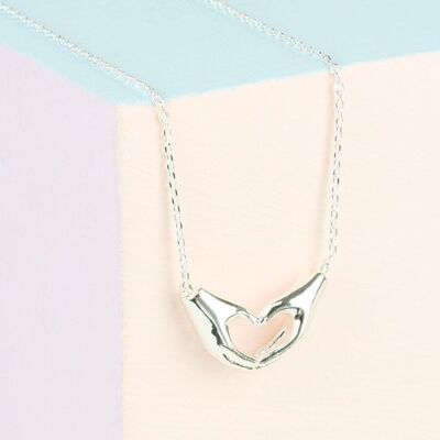 Collier Mains en Forme de Coeur en Argent