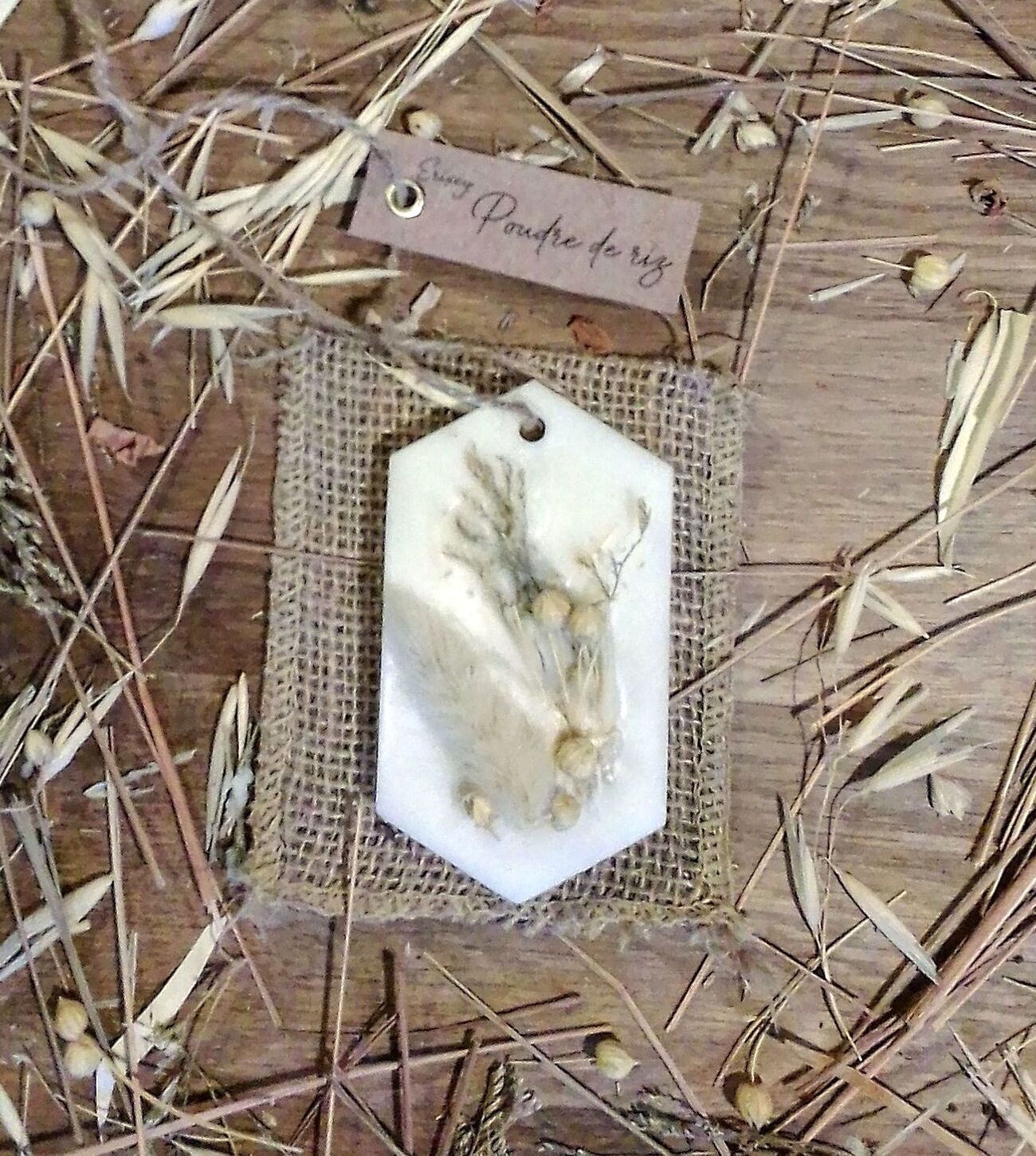 Sospensione profumata/Polvere di riso