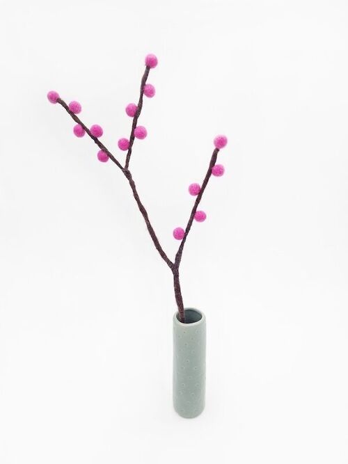 Filzblume Zweig mit Beeren, Ilex, pink