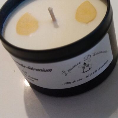 Lemongrass scented candle 40 to 45 hours