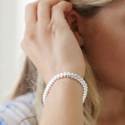 Armband mit Perlenherzen in Silber